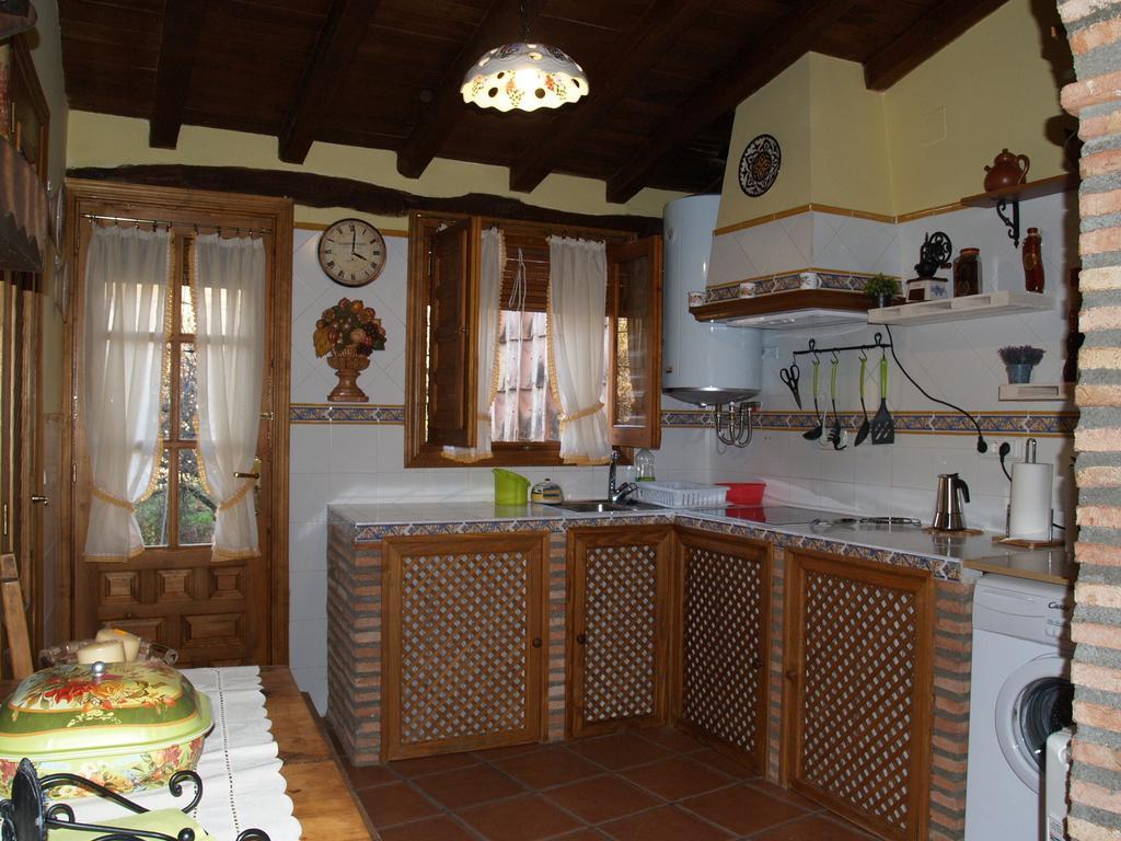 La Casa Del Vado Guest House Hervás Eksteriør bilde