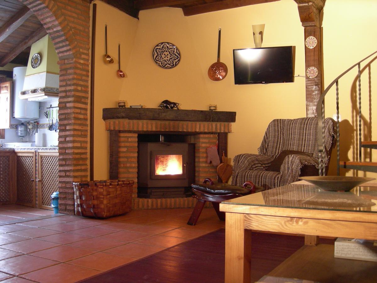 La Casa Del Vado Guest House Hervás Eksteriør bilde